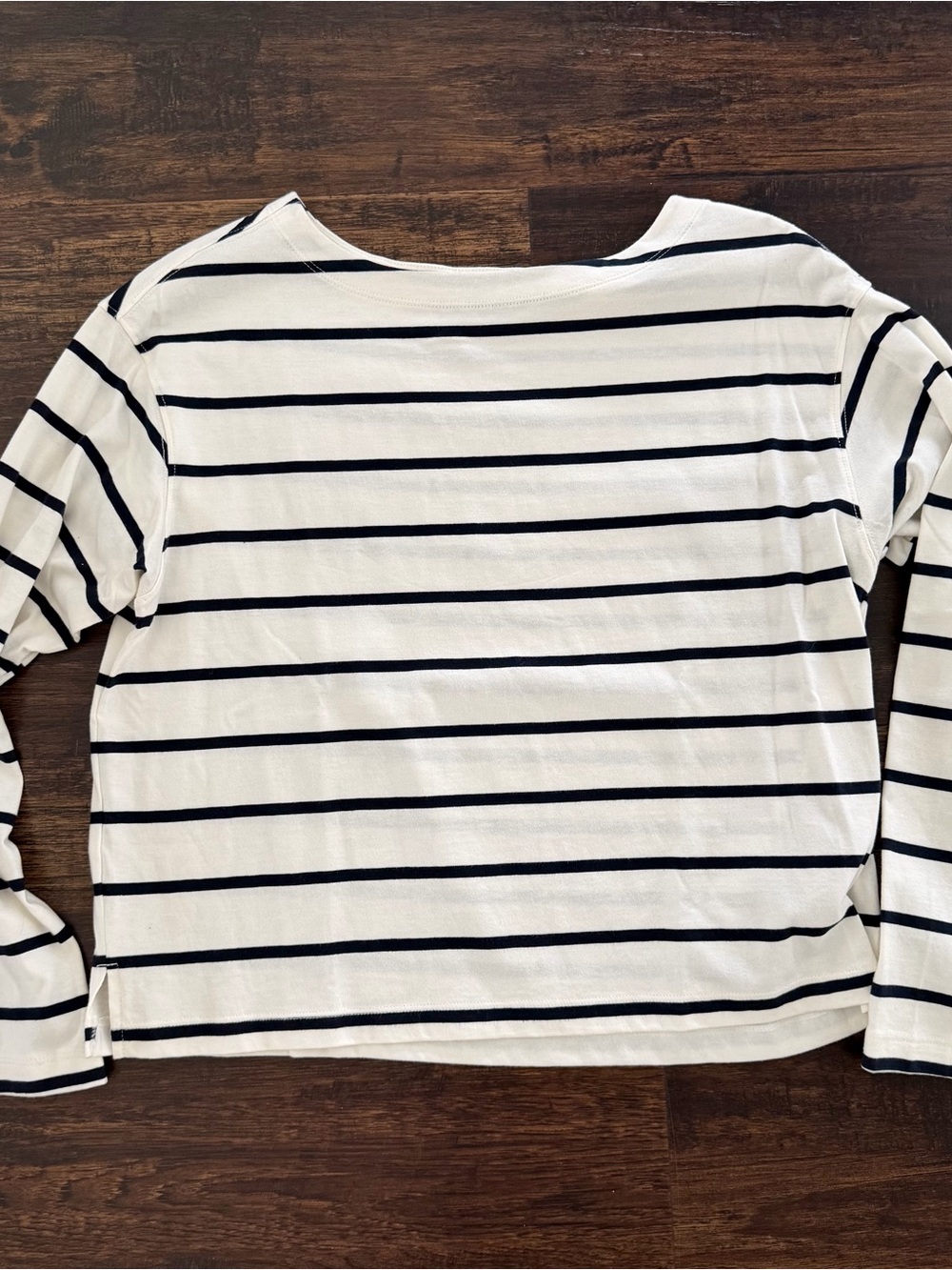 Old Navy White and Navy Striped Long Sleeve Top